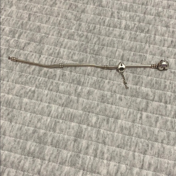Pandora heart lock charm (ONLY) - Picture 2 of 4
